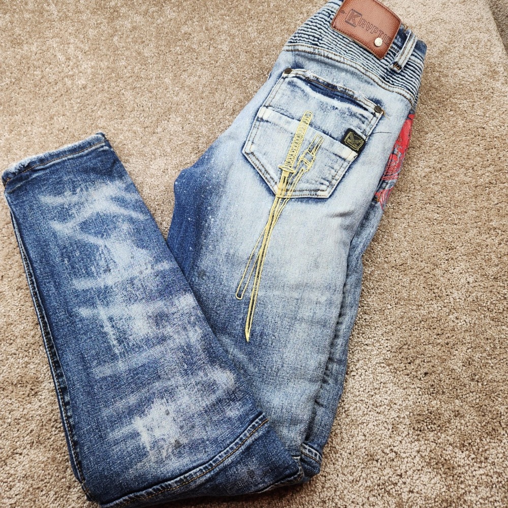 Kryptic x Popeye Mens 32x32 Moto Distressed Samurai Embroidered Jeans Blue Acid - Picture 1 of 9